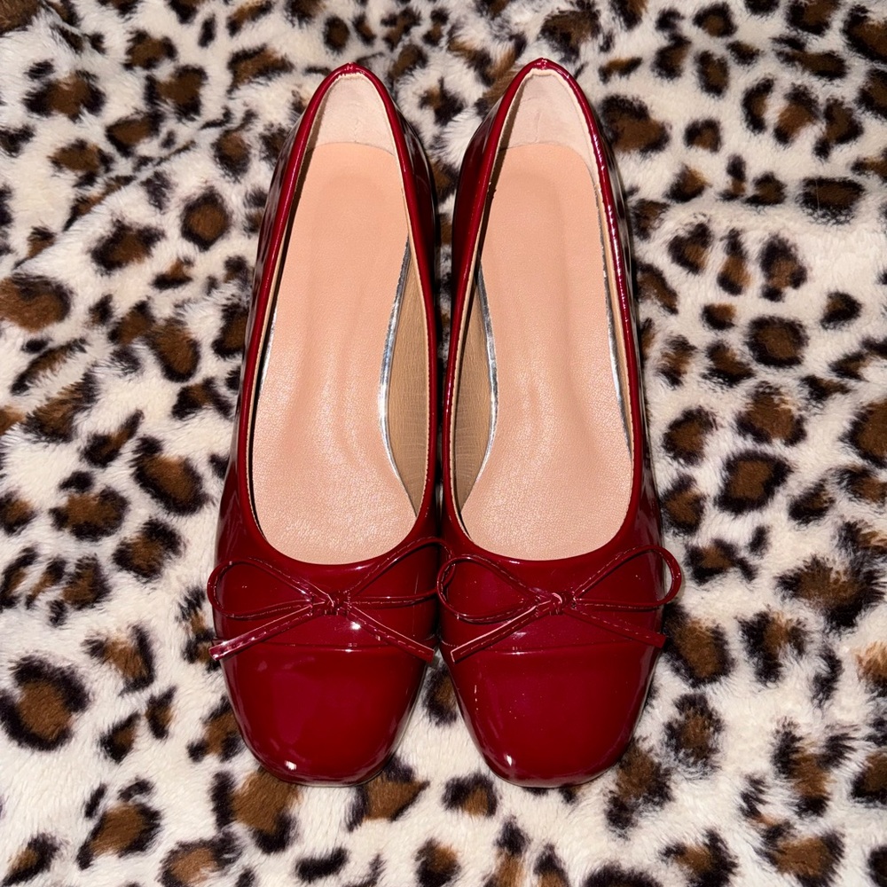 low heel ballet style flats